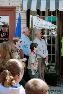 Next to window, Bill and Carol Moser.  Bill did much of the initial building renovation.